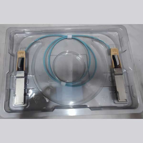 QSFP-100G-AOC1M-1.jpg Cisco QSFP-100G-AOC2M 100GBASE-AOC QSFP28 to QSFP28 2m Active Optical Cable - Image 1
